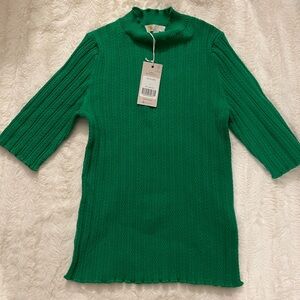 Boden/ NWT/ elbow length sleeve turtleneck sweater/ bright green/ size small